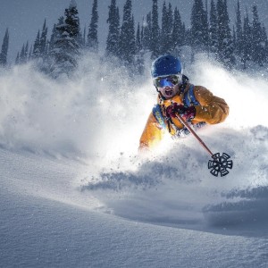 开云体育平台-当德莱文划过北美冰场，JackeyLove第十二季高光点燃加拿大电竞魂，冰火交映，JackeyLove第十二季德莱文高光燃爆加拿大电竞魂